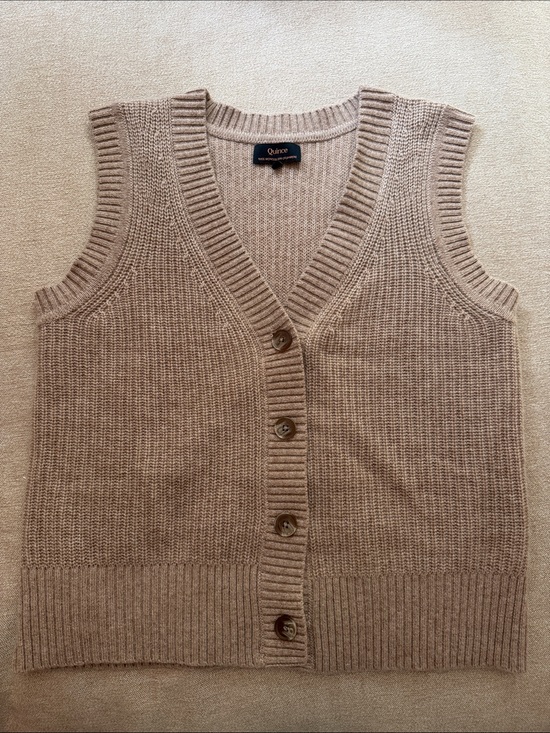 Quince Sweaters - Quince Mongolian Cashmere Fisherman’s Vest in Oatmeal